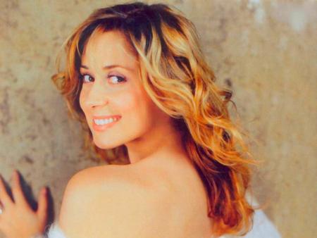 voiçi ma petite lara